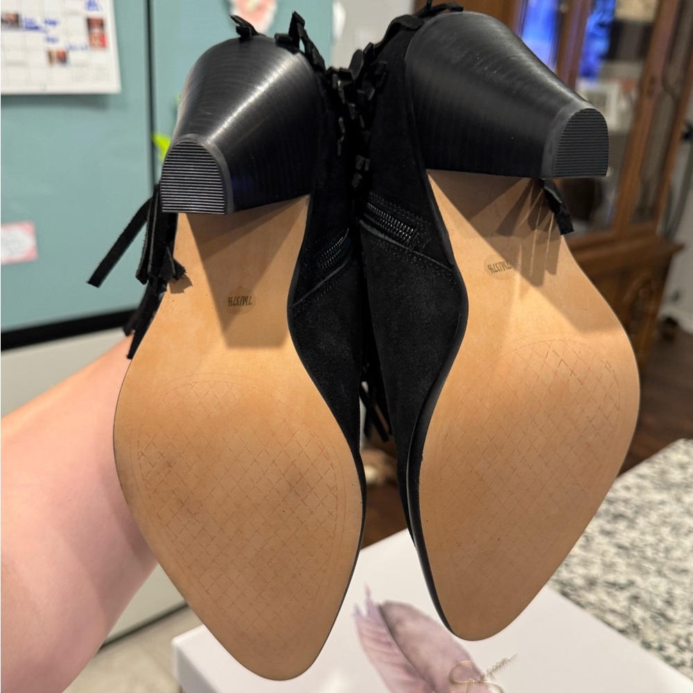 Jessica Simpson Booties - Picture 6 of 9